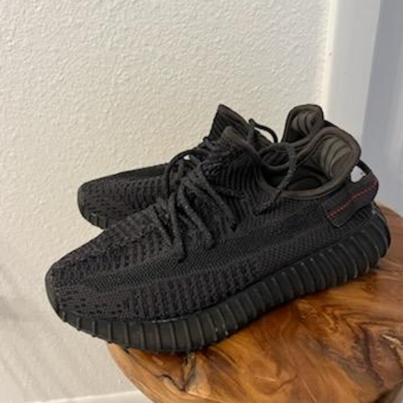 adidas Yeezy Boost 350 V2 size 6 - Picture 2 of 5